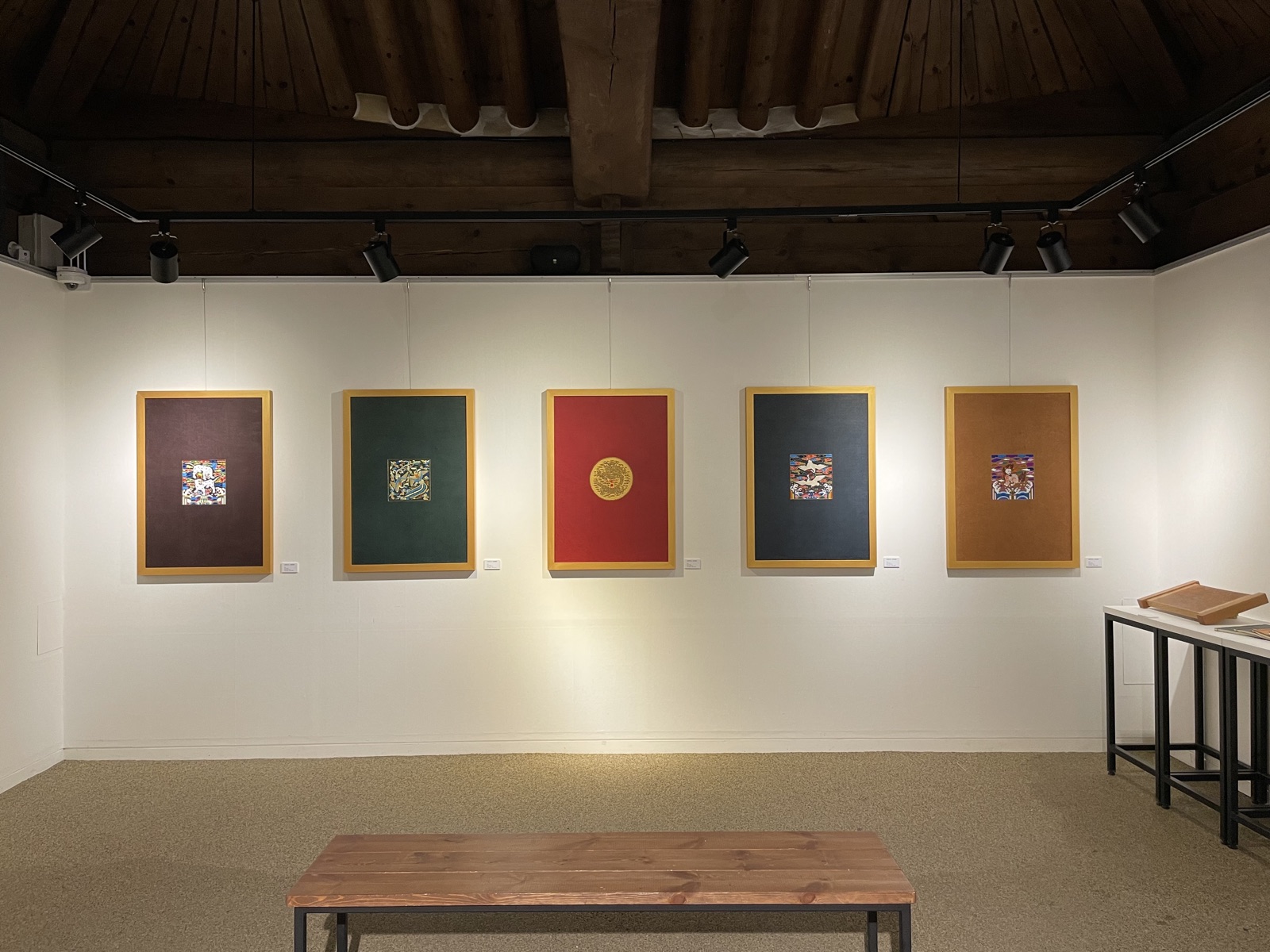 하효진 작가의 능화지 작업